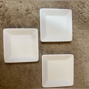 Elegant White Square Plates Set